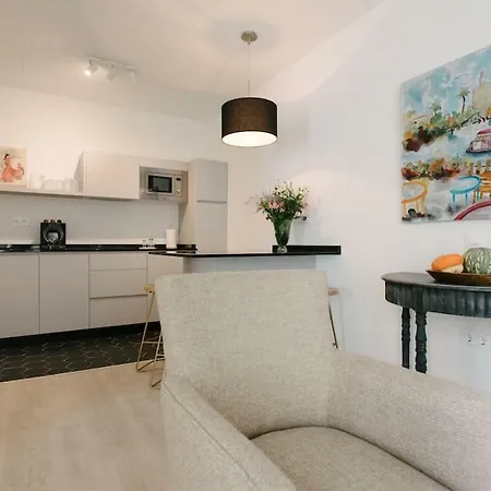 Rg Plaza Del Salvador Apartmán *